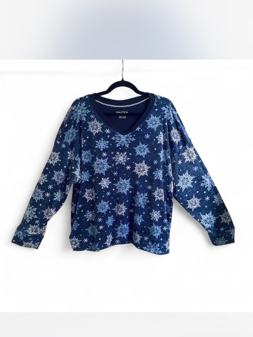 Cozy Winter Christmas Nautica Navy Blue Snowflake V-Neck Pullover Sweatshirt XL